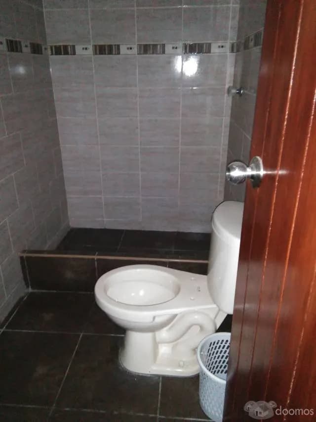 ALQUILO LOCAL COMERCIAL EN PUENTE PIEDRA — foto 9