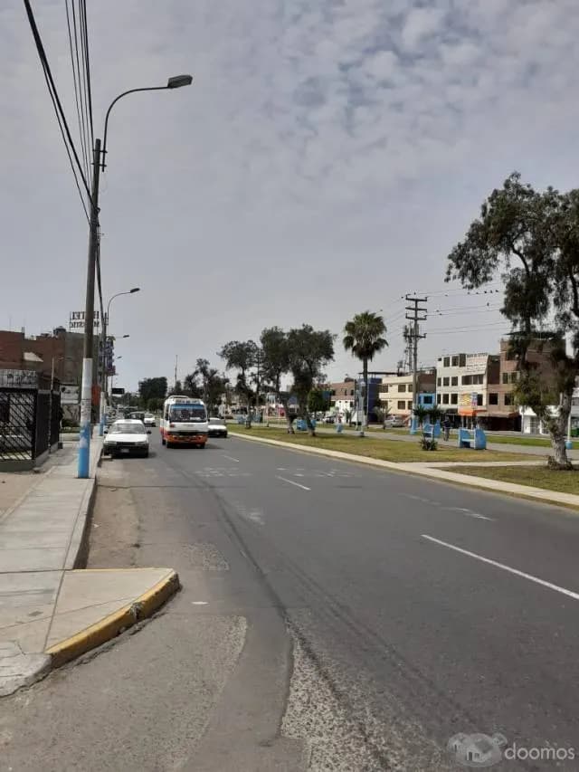 VENTA DE CASA EN AVENIDA PRINCIPAL — foto 5