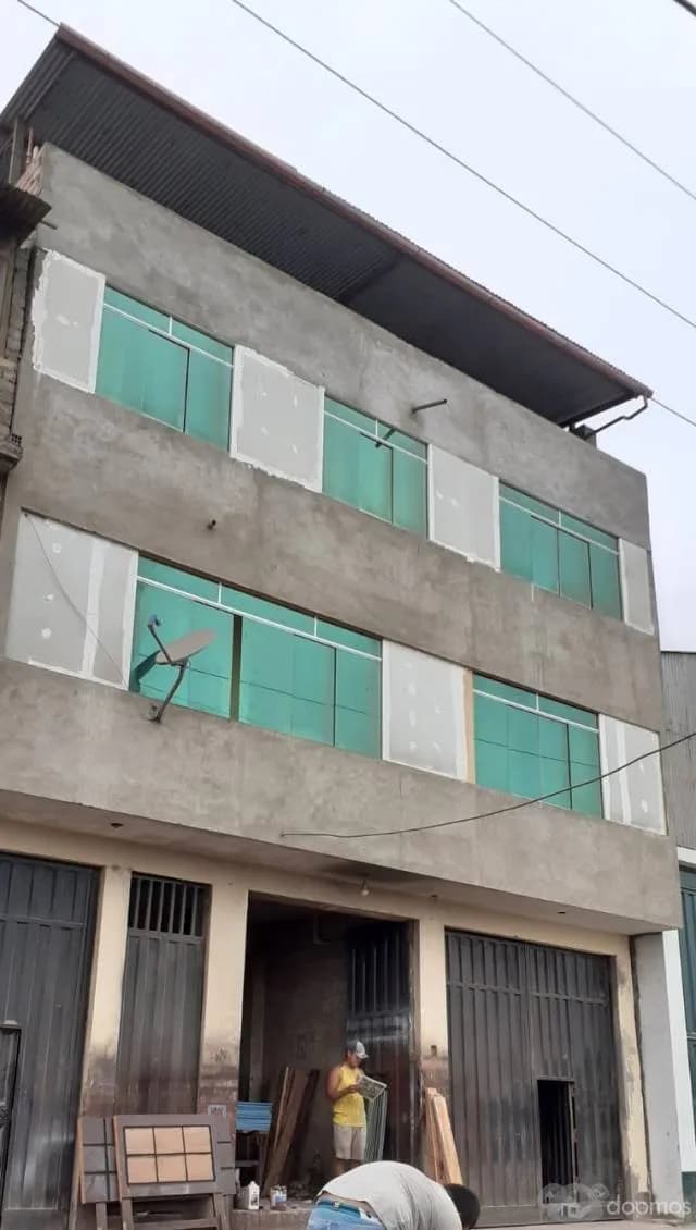 VENDO TALLER PARQUE INDUSTRIAL — foto 1