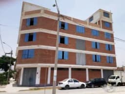 VENTA DE EDIFICIO 5 PISOS PUENTE PIEDRA