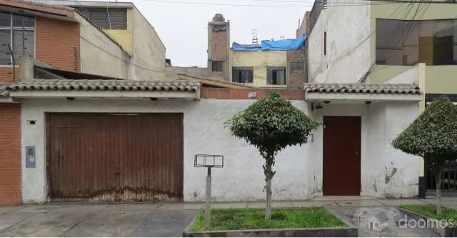 CASA EN LA MOLINA — foto 1