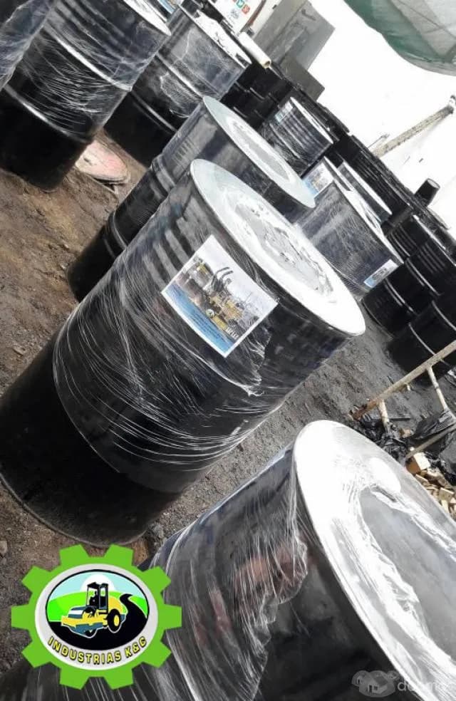 SE VENDE EMULSION ASFALTICA ,ADITIVOS DE CONSTRUCCIONES — foto 1