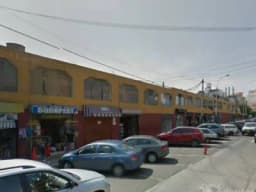 ALQUILO LOCAL COMERCIAL CENTRO COMERCIAL VENTURO
