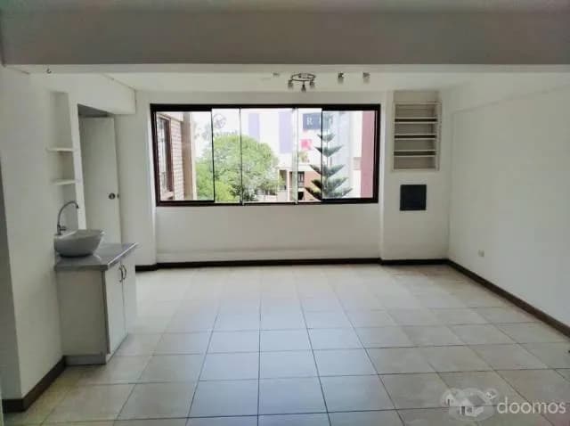 Flat totalmente remodelado rodeado de parques — foto 2