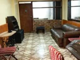 Alquiler de minidepartamento amoblado en BarrancoSe alquila minidepartamento amoblado ubicado en el malecón de barranco. Cuenta con cocina, sala comedor, tiene una sola habitación y un baño completo.