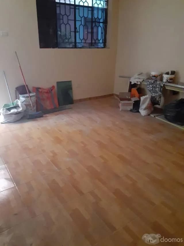 Se vende lindo chalet de dos plantas remodelado — foto 2