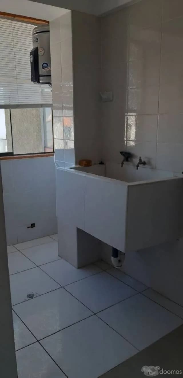 EN VENTA DEPARTAMENTO EN URB. VERSALLES — foto 7