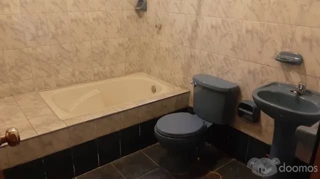 EN VENTA DEPARTAMENTO EN ESQUINA EN URB. HUANCARO — foto 10