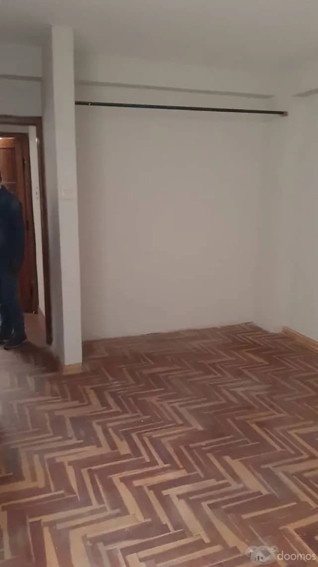 EN VENTA DEPARTAMENTO EN ESQUINA EN URB. HUANCARO — foto 12