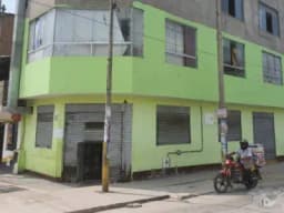 ALQUILO LOCAL EN ESQUINA DE VILLA EL SALVADOR ZONA D CERCA DE  MERCADO CRISTO DE PACHACAMILLA