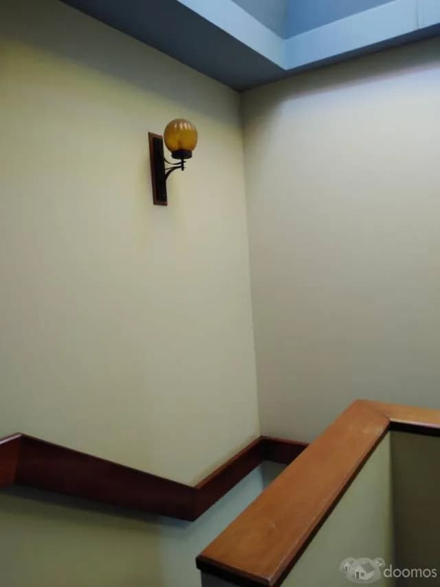 Vendo Edificio con local comercial y oficinas en Jr. independencia cerca Plaza de Armas — foto 8