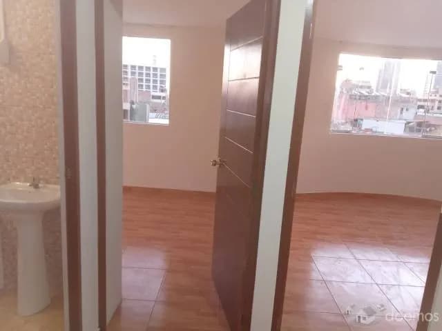 ALQUILO DOS CUARTOS MAS BAño — foto 4