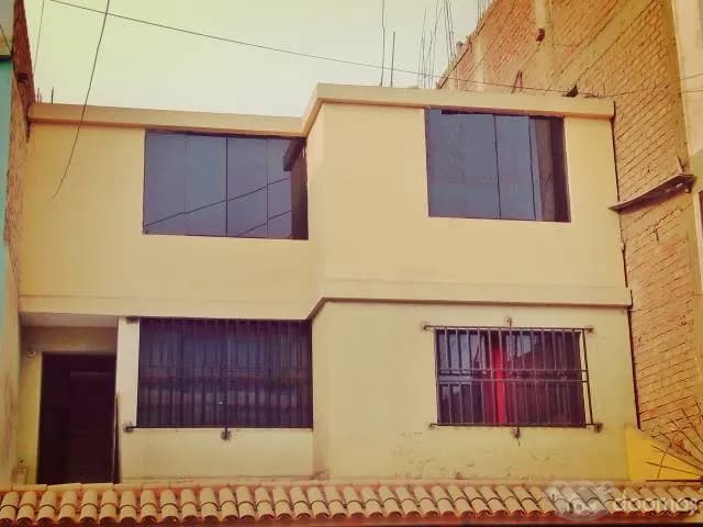 VENDO HERMOSO DEPARTAMENTO TODO PISO PARQUET — foto 1