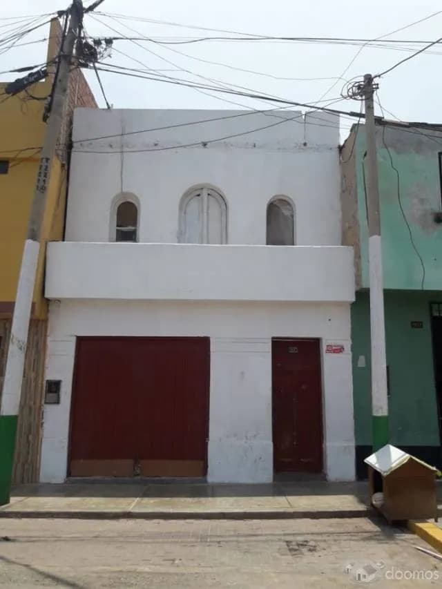OCASIÓN!!! REMATO CASA COMO TERRENO EN LA PERLA — foto 1