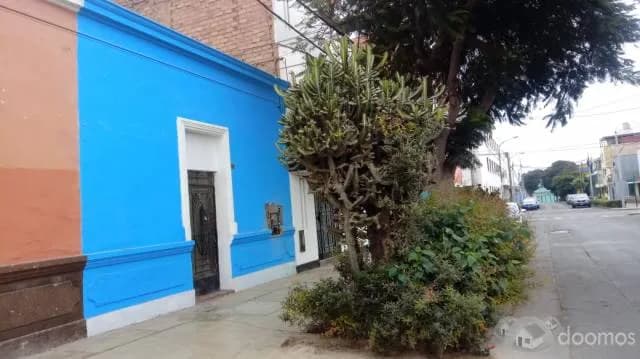 Venta de Inmueble - Casa como terreno — foto 2