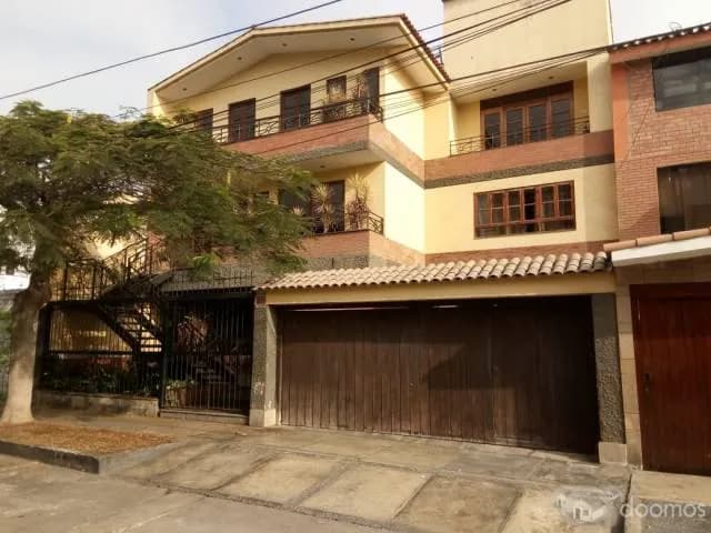 VENDO DEPARTAMENTO TODO EL PRIMER PISO — foto 1