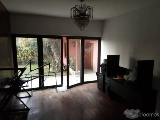 VENDO DEPARTAMENTO TODO EL PRIMER PISO — foto 7