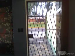 VENDO OFICINA (REMODELADA) EN 1ER PISO con estacionamiento  EN AV. SAN BORJA NORTE