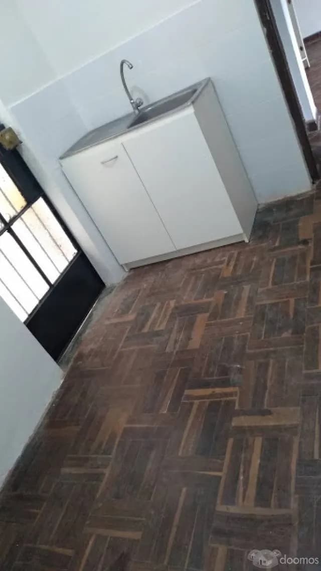 LINDO DPTO.EN ZONA TRANQULA EN BARRANCO — foto 6