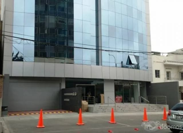 ALQUILER DE OFICINA 60m2 EN MODERNO EDIFICIO - Lince — foto 1