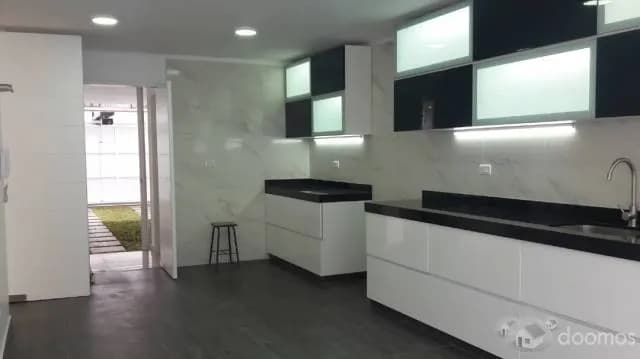 Vendo Casa en Surco - Estreno - Urb. El Polo — foto 9