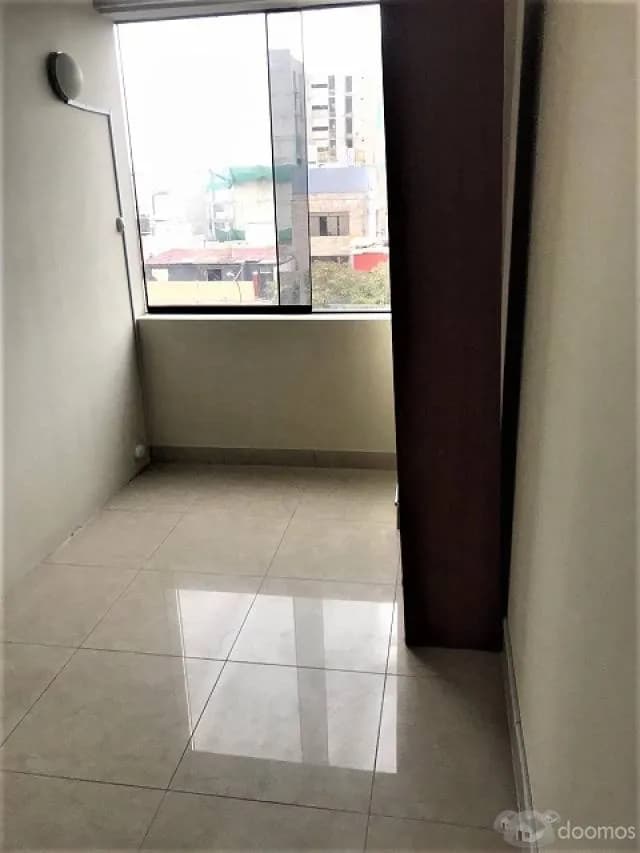 ALQUILER DE OFICINA EN MIRAFLORES — foto 7