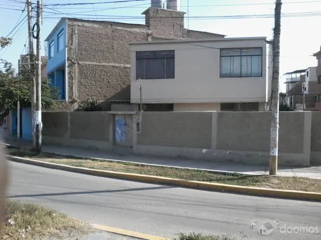 Casa 2 pisos - Urbanización Santa Elena - Chiclayo — foto 2