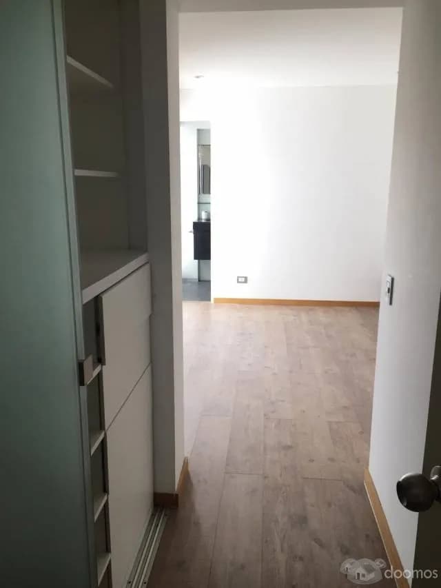 ALQUILER DE DEPARTAMENTO EN MIRAFLORES, CERCA AL MALECON — foto 5