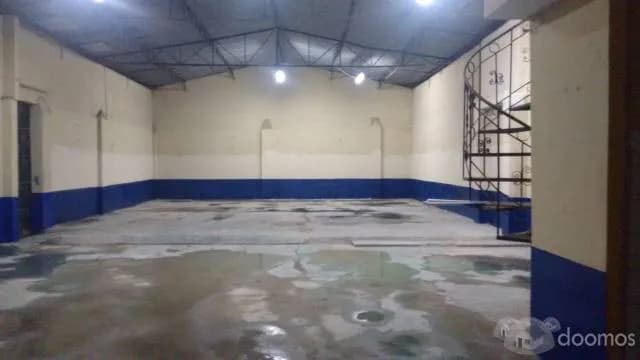 ALQUILER DE LOCAL INDUSTRIAL — foto 1