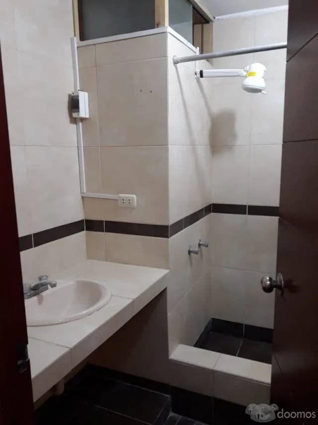 Alquiler de Departamento 2do piso- 65m2 La Capullana -Surco — foto 3