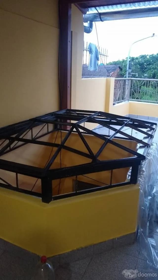 Alquilo casa  amoblada con 4 dormitorios,terraza y cochera  S/. 3,000 — foto 8