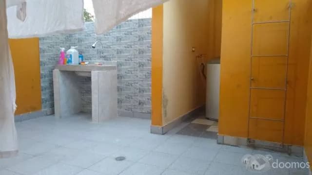 Alquilo casa  amoblada con 4 dormitorios,terraza y cochera  S/. 3,000 — foto 11
