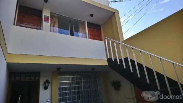 ESTA CASA TE VA ENCANTAR  EN LA PERLA ALTA 3 NIVELES — foto 2