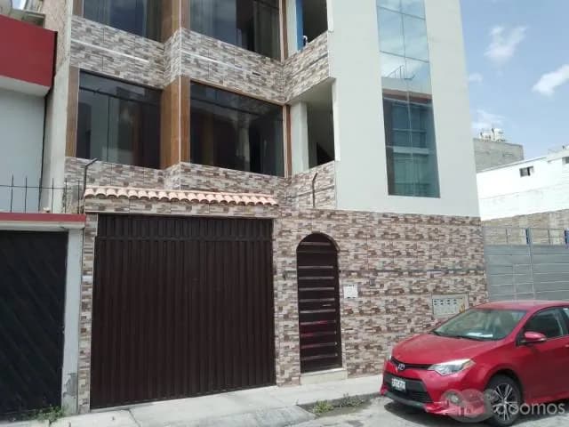 DEPARTAMENTO 2° PISO ZONA PRIVADA CERCADO — foto 4