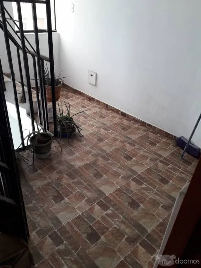 VENTA DE DEPARTAMENTO FLAT EN 2DO PISO DE ESTRENO-CALLAO .....BAJO DE PRECIO¡¡¡¡¡ — foto 7