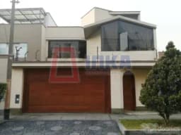 HERMOSA CASA EN VENTA EN ZONA SEGURA  Y TRANQUILA DE ATE
