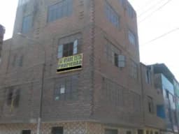 SE VENDE CASA - El Agustino