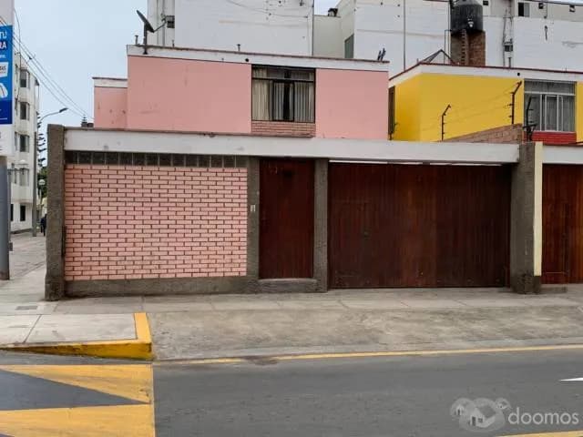 VENTA CASA O TERRENO, ZONIFICACIONMULTIFAMILIAR Y/O COMERCIO LOCAL. — foto 2