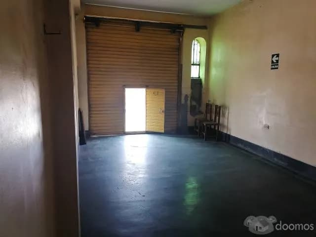 ¡ ALQUILER DE LOCAL COMERCIAL EN PLENA AVENIDA ! — foto 4