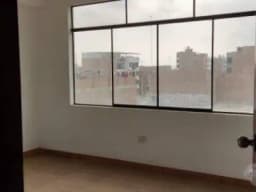 Minidepa 2 Habitaciones ,baño Independiente/ Santa María Carabayllo