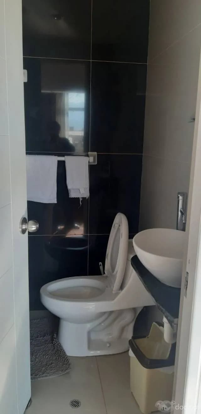 EN VENTA DEPARTAMENTO EN RESIDENCIAL HUANCARO — foto 9