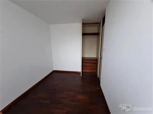 Alquilo dpto cerca de zona financiera — foto 3