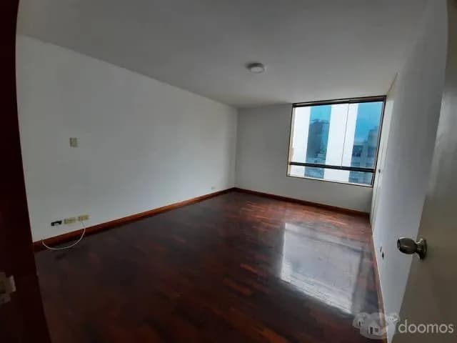 Alquilo dpto cerca de zona financiera — foto 8