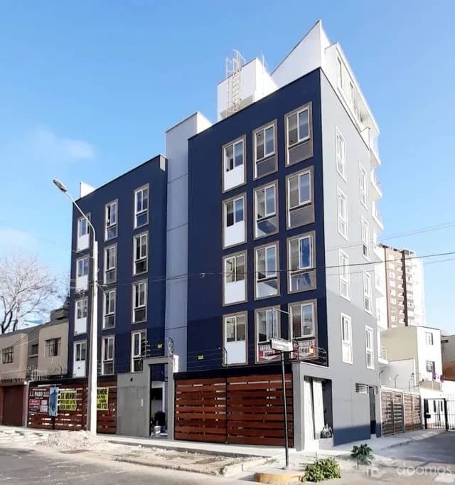 ALQUILER DEPARTAMENTO DE ESTRENO — foto 2