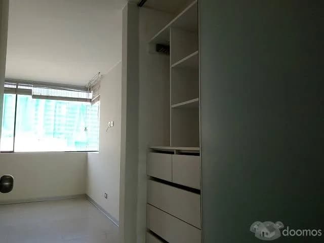 Venta de departamento remodelado en Miraflores — foto 6