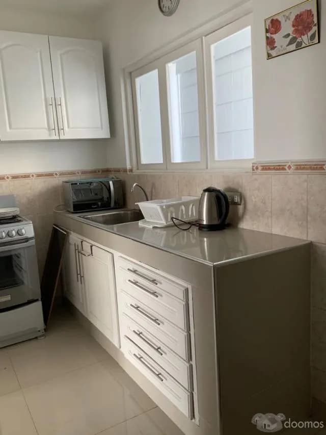 Departamento en tercer piso con cochera interior cerrada — foto 3