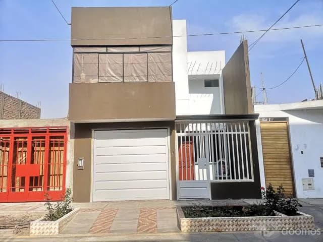 Venta de casa en Comas — foto 1