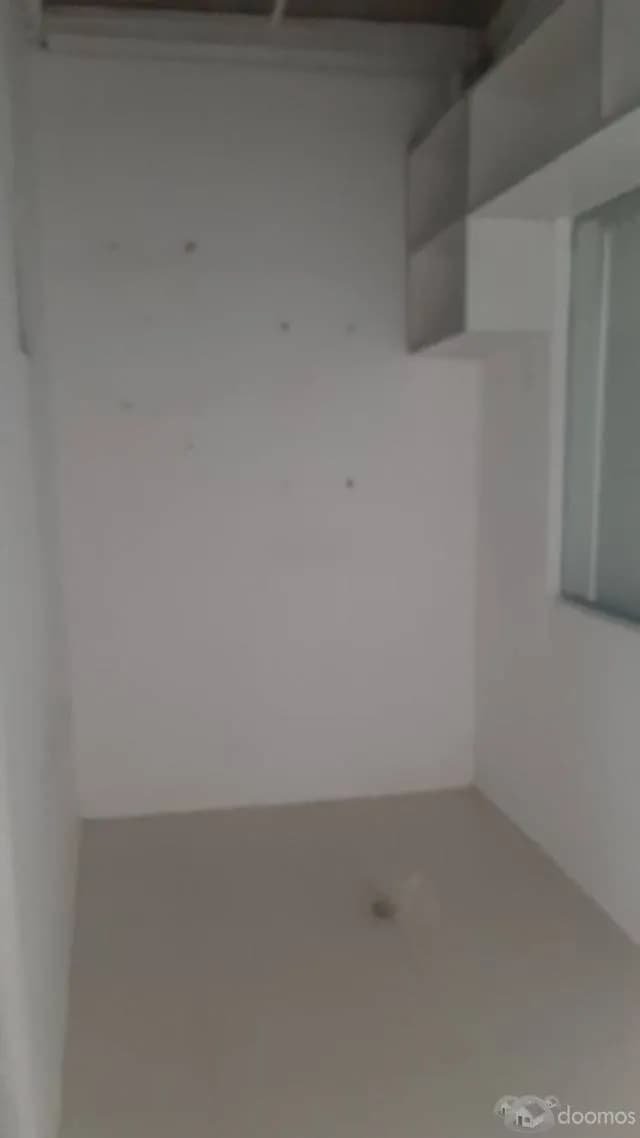 EN VENTA DEPARTAMENTO EN AV. TOMASA TITOCONDEMAYTA — foto 13