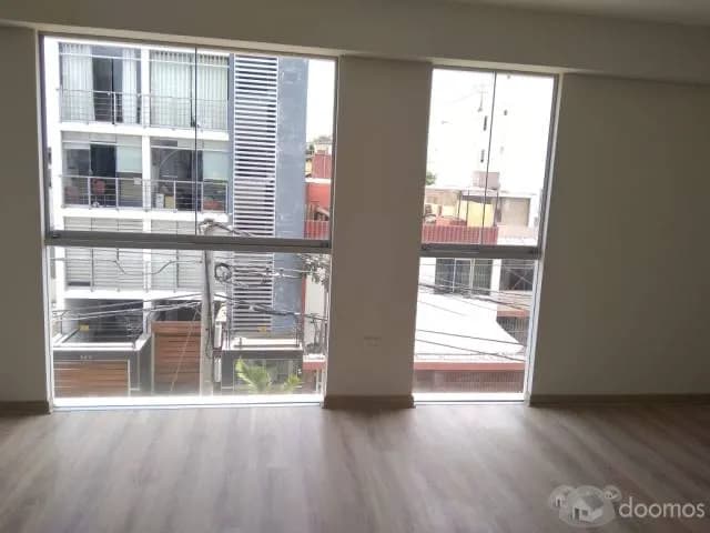Alquilo departamento tipo loft en estreno — foto 2