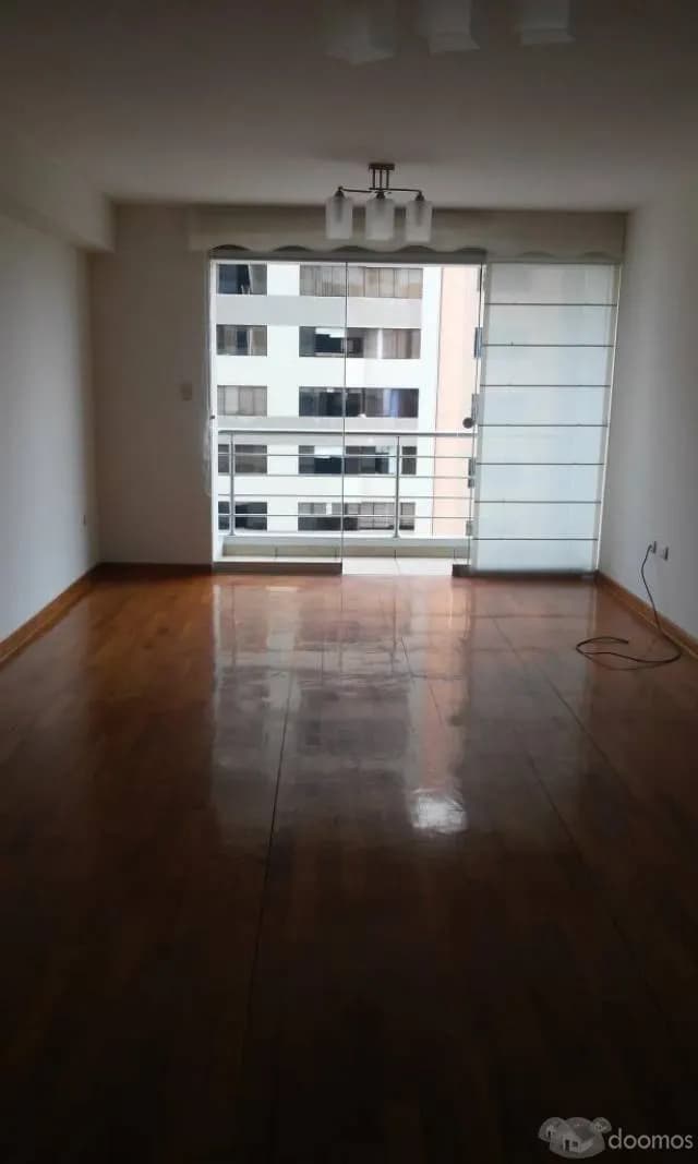 Alquilo hermoso departamento en Miraflores — foto 2